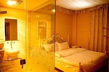 Lucky 5 Million Express Hotel Yuxi Kunming Dış mekan fotoğraf