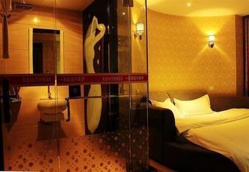 Lucky 5 Million Express Hotel Yuxi Kunming Dış mekan fotoğraf