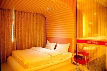 Lucky 5 Million Express Hotel Yuxi Kunming Dış mekan fotoğraf